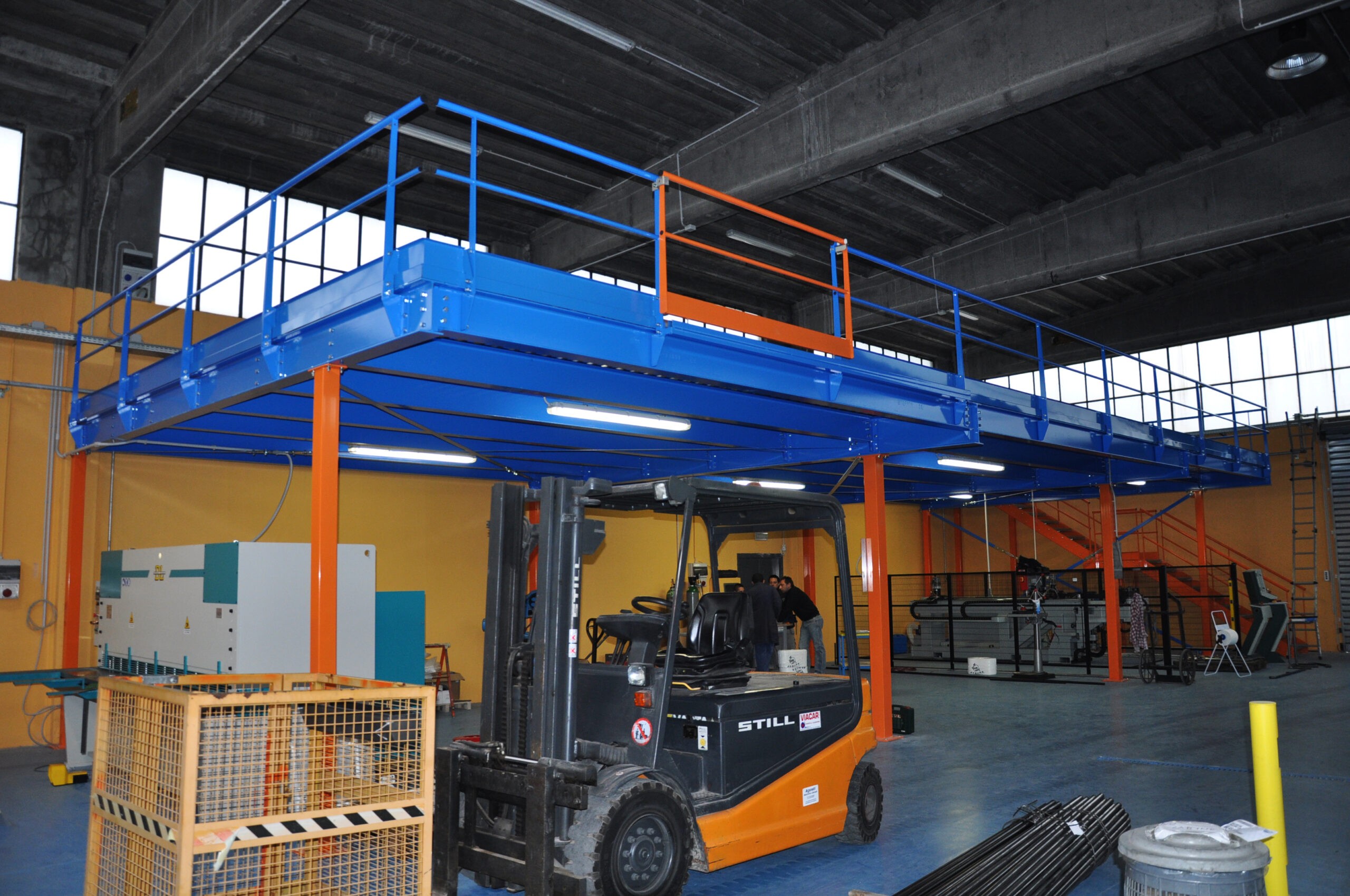 soppalchi per magazzini